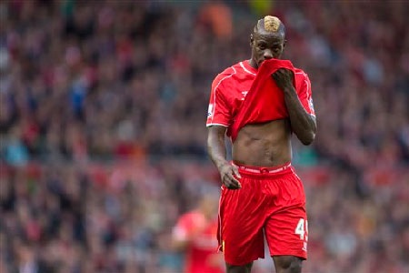 Bản tin thể thao ngày 17/10 - 2 Balotelli không hài lòng với cựu HLV tuyển Ý Prandelli