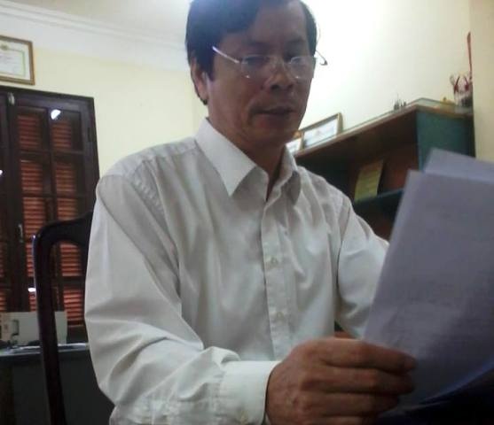 Vụ bé 8 tháng tuổi tử vong: Bệnh viện huyện phủ nhận việc không cho chuyển viện - 1 Ông Lê Hữu Uyển, Trưởng Phòng Nghiệp vụ Y, phát ngôn báo chí của Sở Y tế Thanh Hóa