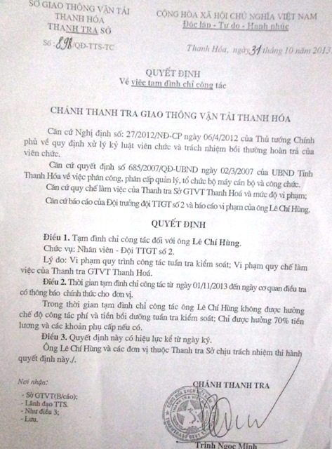 Đình chỉ 3 thanh tra giao thông vì bị bắt quả tang nhận hối lộ