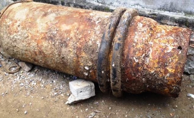 Vật thể lạ được ngư dân trục vớt mang về quê