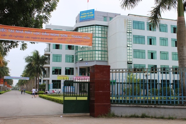 Trưởng Đại học Công Nghiệp TP Hồ Chí Minh (chi nhánh tại Thanh Hóa).