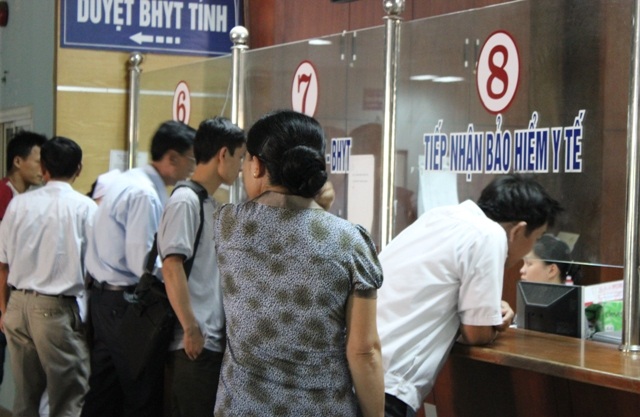 Nhiều người tức giận nên vẫn cố thủ trong bệnh viện