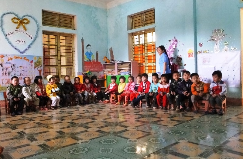 Sáp nhập trường, gần chục giáo viên mất phụ cấp thâm niên - 2 Đơn gửi đến cơ quan chức năng của 8 giáo viên đã nghỉ hưu của Trường mầm non Tân Ninh