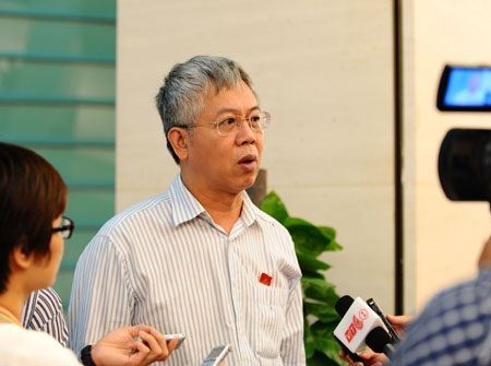 Sân bay Long Thành: Nếu khẳng định hiệu quả, không thiếu cách “chạy” vốn - 1 Đại biểu Nguyễn Đức Kiên: Chúng tôi sẽ làm hết sức để đáp ứng mong mỏi của người dân (ảnh: HL).
