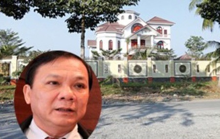 Đề nghị Ban Bí thư kỷ luật ông Truyền với hình thức cảnh cáo - 1 Đề nghị Ban Bí thư kỷ luật ông Truyền với hình thức cảnh cáo