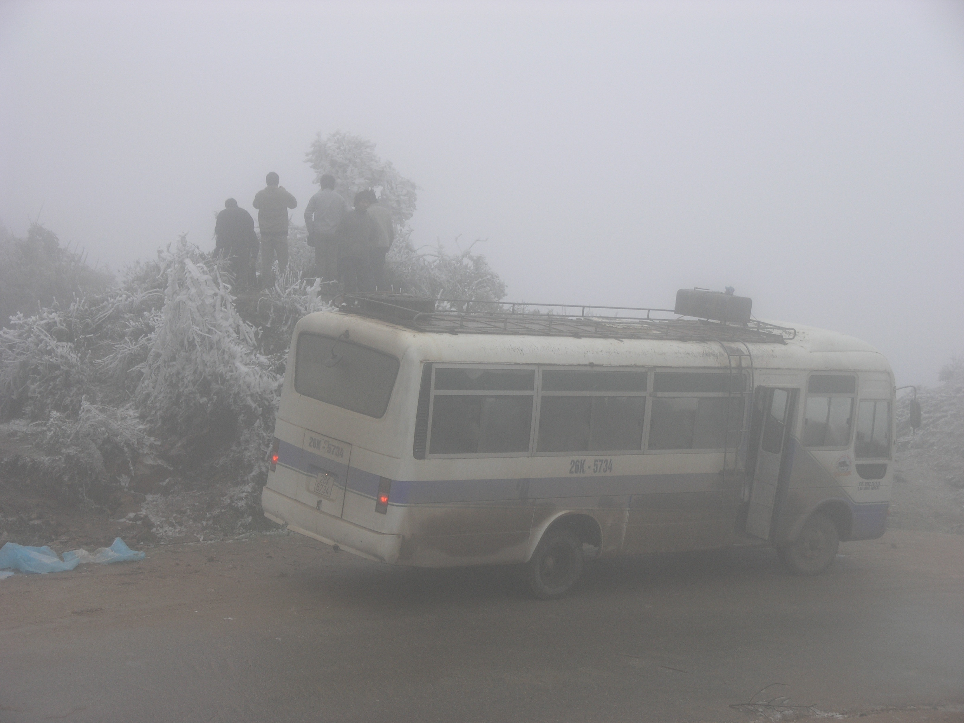 Lào Cai: Tận mục cảnh mức tuyết trên vùng cao Ý Tý