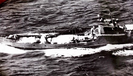 Người đếm sóng, tìm sao đưa tàu đến Gạc Ma