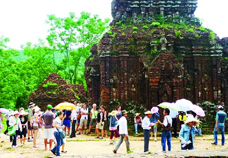 Thánh địa Mỹ Sơn - điểm du lịch được nhiều du khách lựa chọn