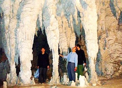 Thực hư tin đồn động không đáy chứa vàng - 1 Hang Khố Mỷ