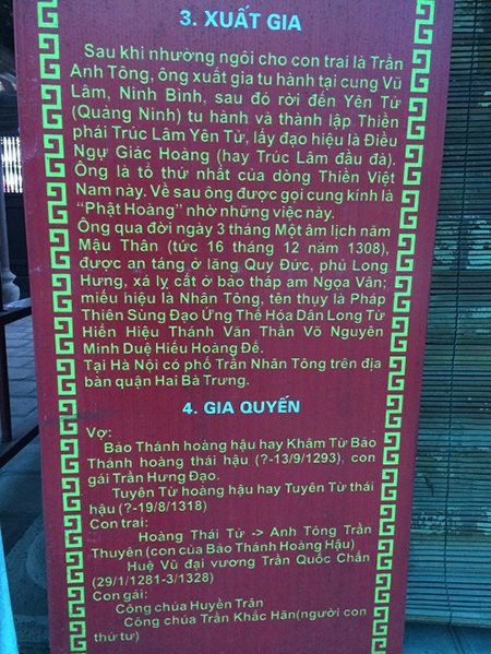 "Nghề nghiệp" của vua Trần Nhân Tông là gì? - 3 Cần trình bày lại để những tấm biển này
trang trọng và đẹp hơn.