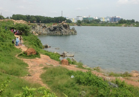 Cơ quan pháp y đã tiến hành khám nghiệm tử thi tại hiện trường