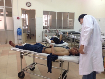 Anh Tâm đang được cấp cứu tại bệnh viện ĐKKV Thủ Đức