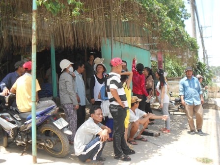 Nhiều người trên xe khách một phen hốt hoảng vì vụ tai nạn liên hoàn