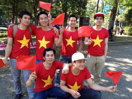 Tuần hành ở Tokyo phản đối giàn khoan Trung Quốc - 19 Người Việt Nam tham gia biểu tình ở Tokyo.