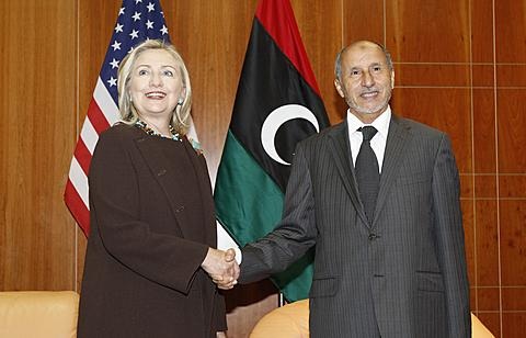 Ngoại trưởng Mỹ bất ngờ tới thăm Libya - 1 Ngoại trưởng Mỹ bất ngờ tới thăm Libya - 1