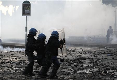 "Chiếm phố Wall" trong "ngày chiếm đóng toàn cầu" - 2