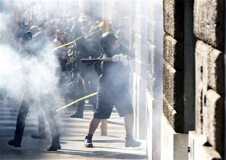 "Chiếm phố Wall" trong "ngày chiếm đóng toàn cầu" - 3