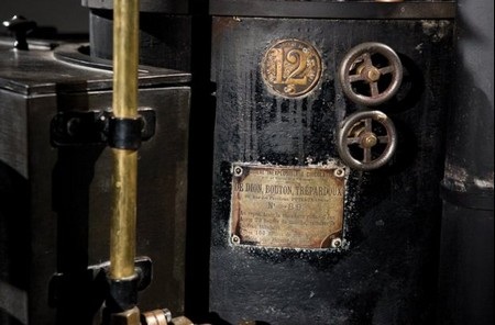 “Xe hơi cổ nhất thế giới” được bán với giá 4,6 triệu đô - 4