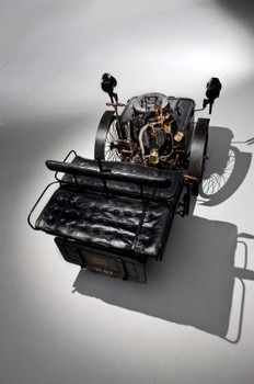 “Xe hơi cổ nhất thế giới” được bán với giá 4,6 triệu đô - 5