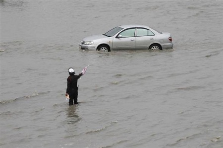 Ảnh một phần ba Thái Lan chìm trong nước lụt - 9