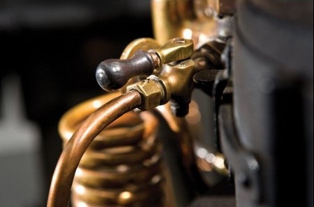 “Xe hơi cổ nhất thế giới” được bán với giá 4,6 triệu đô - 8