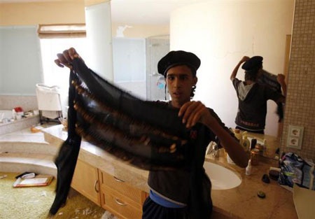 Khám phá cuộc sống của ông Gadhafi - 5