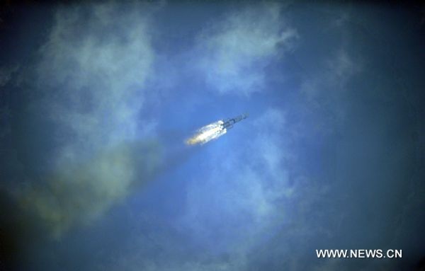 Tên lửa Trung Quốc lần đầu đưa vệ tinh Pháp vào vũ trụ - 3