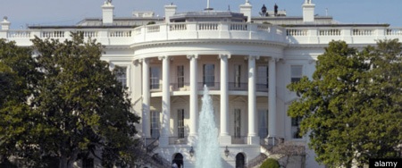 Cửa sổ Nhà Trắng bị trúng đạn - 1