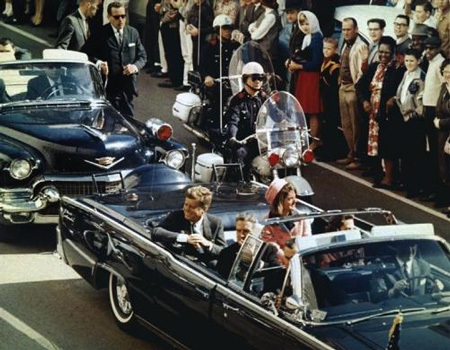 Nhìn lại ngày Tổng thống Mỹ Kennedy bị ám sát 48 năm trước - 1 Nhìn lại ngày Tổng thống Mỹ Kennedy bị ám sát 48 năm trước - 1