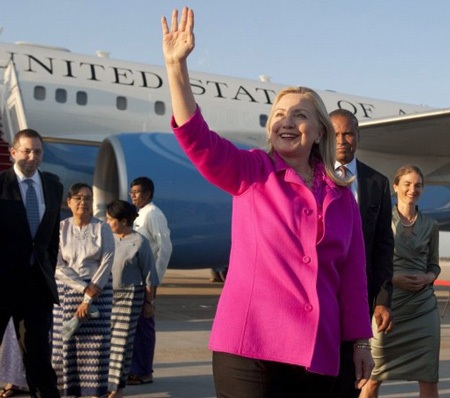Chuyến thăm lịch sử tới Myanmar của Ngoại trưởng Clinton - 2 Chuyến thăm lịch sử tới Myanmar của Ngoại trưởng Clinton - 2