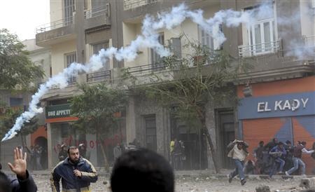 Ai Cập: Đụng độ bước sang ngày thứ 3, ít nhất 13 người chết - 3