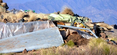 Pakistan công bố hình ảnh vụ không kích của NATO - 4