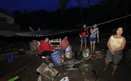 Bão gây lũ quét ở Philippines: 400 người chết khi đang ngủ - 4