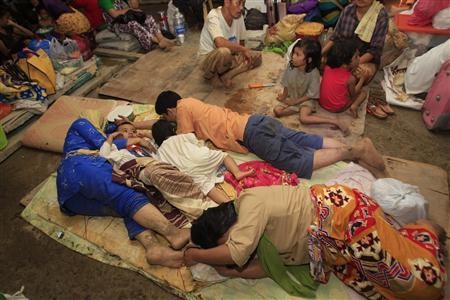 Bão gây lũ quét ở Philippines: 400 người chết khi đang ngủ - 5
