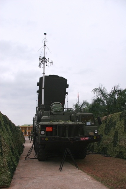 Hình ảnh chưa từng công bố về tên lửa S-300 của Việt Nam - 16 Hình ảnh chưa từng công bố về tên lửa S-300 của Việt Nam - 16