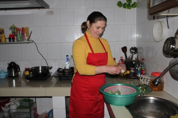 Cô dâu Tây trên mảnh đất biên cương - 2 Cô dâu Tây trên mảnh đất biên cương - 2