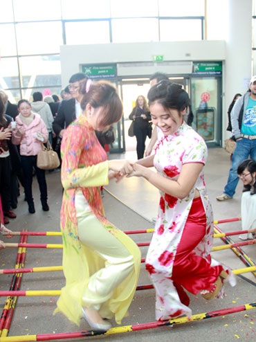 Lễ hội mùa xuân Việt tại Anh quốc - 2