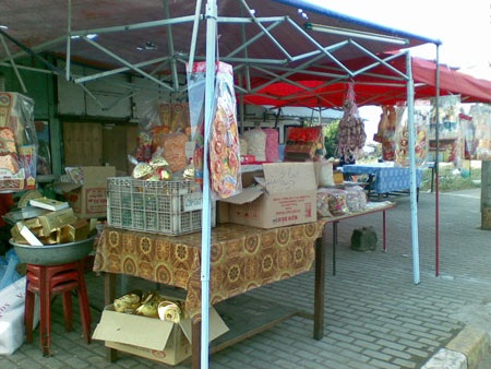 Nồi bánh tét giữa thủ đô Lào - 3