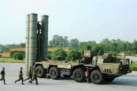Hình ảnh chưa từng công bố về tên lửa S-300 của Việt Nam - 7 Hình ảnh chưa từng công bố về tên lửa S-300 của Việt Nam - 7