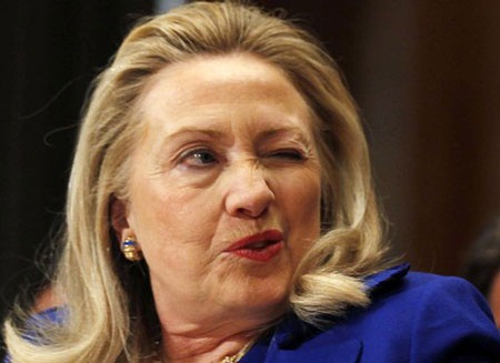 Khi Ngoại trưởng Mỹ Hillary Clinton nháy mắt - 2 Khi Ngoại trưởng Mỹ Hillary Clinton nháy mắt - 2