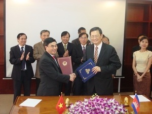 VN-CPC sẽ hoàn thành cắm mốc trước cuối tháng 6 - 1 VN-CPC sẽ hoàn thành cắm mốc trước cuối tháng 6