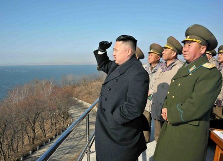 Kim Jong-un “chỉ huy vụ nã pháo đảo Hàn Quốc” - 1 Kim Jong-un “chỉ huy vụ nã pháo đảo Hàn Quốc”
