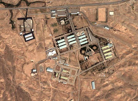 Iran cho phép IAEA vào thăm khu quân sự gây tranh cãi - 1 Iran cho phép IAEA vào thăm khu quân sự gây tranh cãi