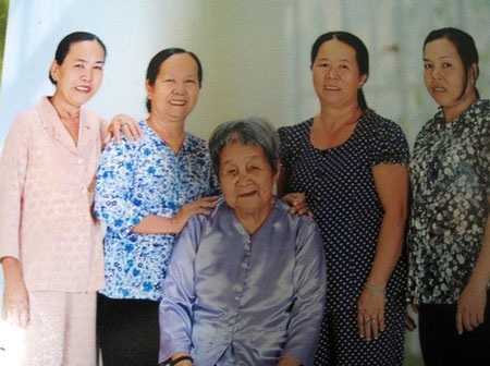 Cựu binh Úc và 40 năm dằn vặt vì lưu giữ bài thơ của người lính Việt - 5 Cựu binh Úc và 40 năm dằn vặt vì lưu giữ bài thơ của người lính Việt