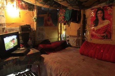 Đột nhập nhà thổ trẻ con nổi tiếng ở Bangladesh - 8 Đột nhập nhà thổ trẻ con nổi tiếng ở Bangladesh