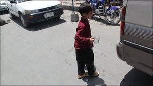 Những bé gái giả trai ở Afghanistan - 2 Những bé gái giả trai ở Afghanistan