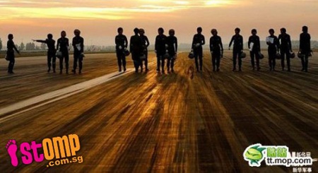 Phi đội bay gồm toàn bóng hồng của Trung Quốc