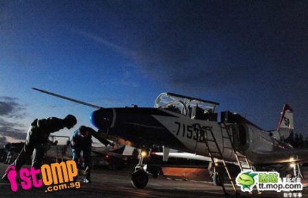 Phi đội bay gồm toàn bóng hồng của Trung Quốc