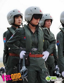 Phi đội bay gồm toàn bóng hồng của Trung Quốc