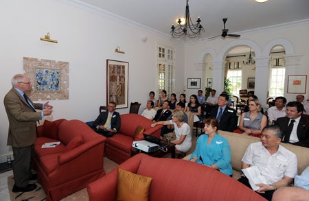 Australia hỗ trợ đào tạo cán bộ lãnh đạo cho ngành y Việt Nam - 1 Australia hỗ trợ đào tạo cán bộ lãnh đạo cho ngành y Việt Nam